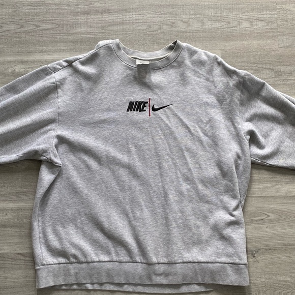 Nike Other - RARE Nike vintage sweatshirt